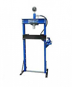 На сайте Трейдимпорт можно недорого купить Пресс гидравлический напольный 12т AE&T T61212B. 